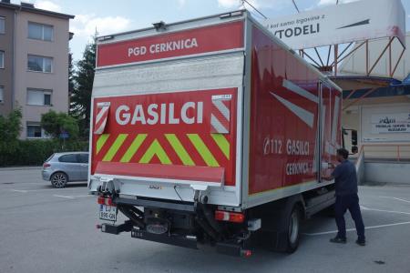 DONACIJA PREHRAMBENIH IZDELKOV ZA GASILCE - Foto- Tine Šubic_12